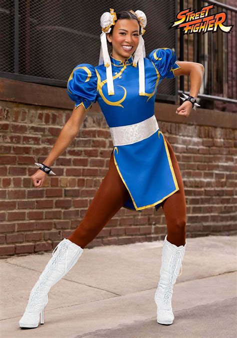 chun li nude costume|Chun Li Nude Cosplay Porn Videos